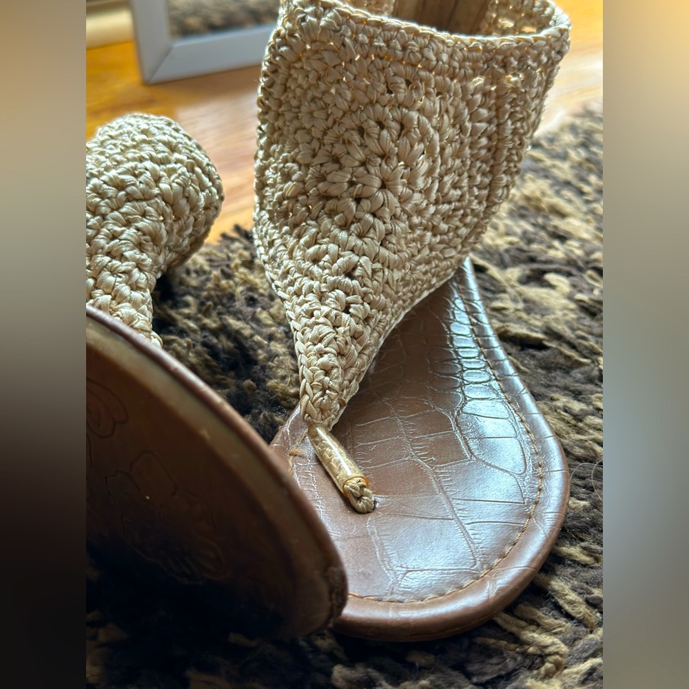 Sandal must haves! - Picture 2 of 3